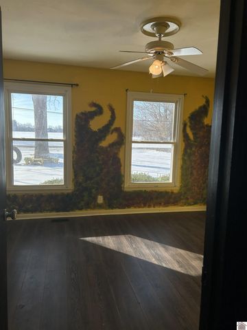 102 N 18th Street, Murray, KY 42071