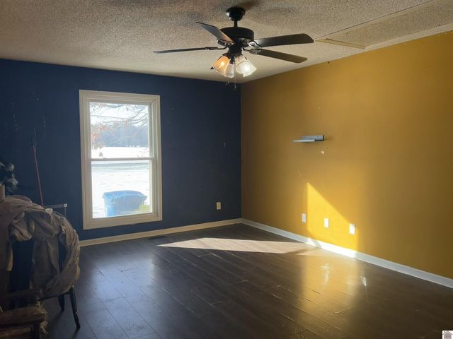 102 N 18th Street, Murray, KY 42071