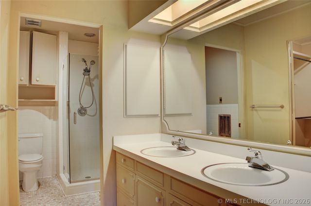 2112 E 59th Street B6, Tulsa, OK 74105