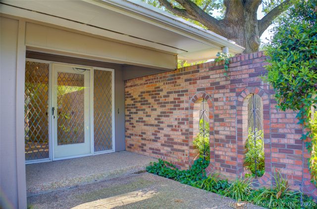 2112 E 59th Street B6, Tulsa, OK 74105