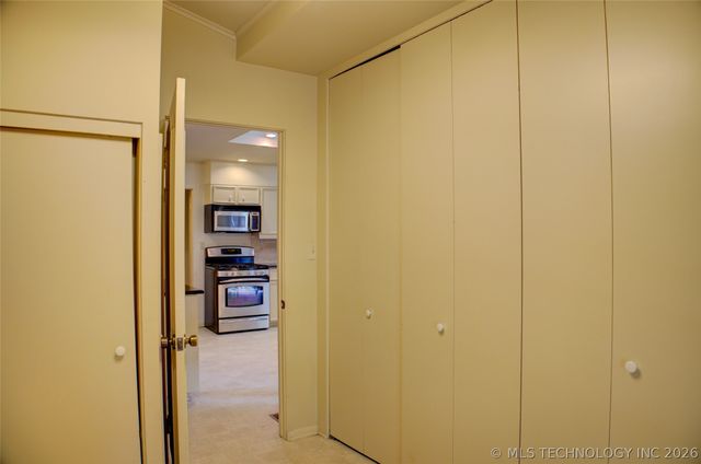 2112 E 59th Street B6, Tulsa, OK 74105