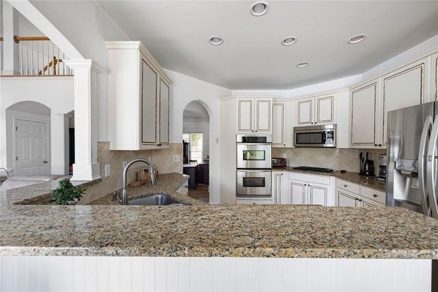 2648 Ives NW Way, Kennesaw, GA 30152