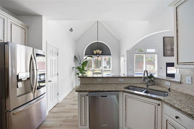 2648 Ives NW Way, Kennesaw, GA 30152