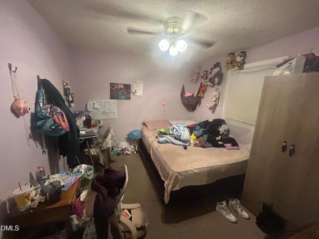 605 N Fayetteville Avenue, Dunn, NC 28334