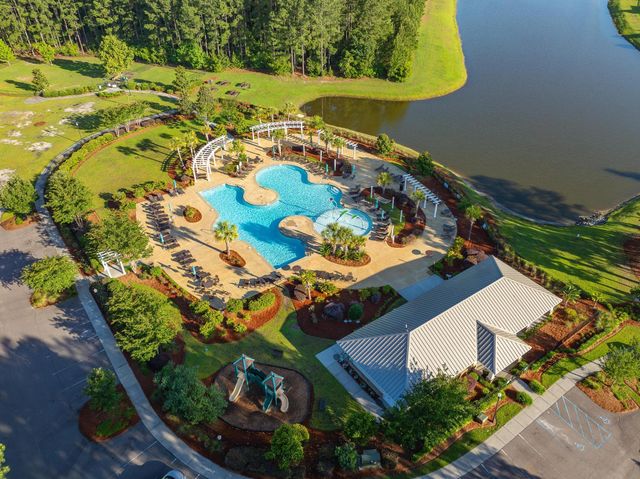 743 Redbud Lane, Summerville, SC 29486