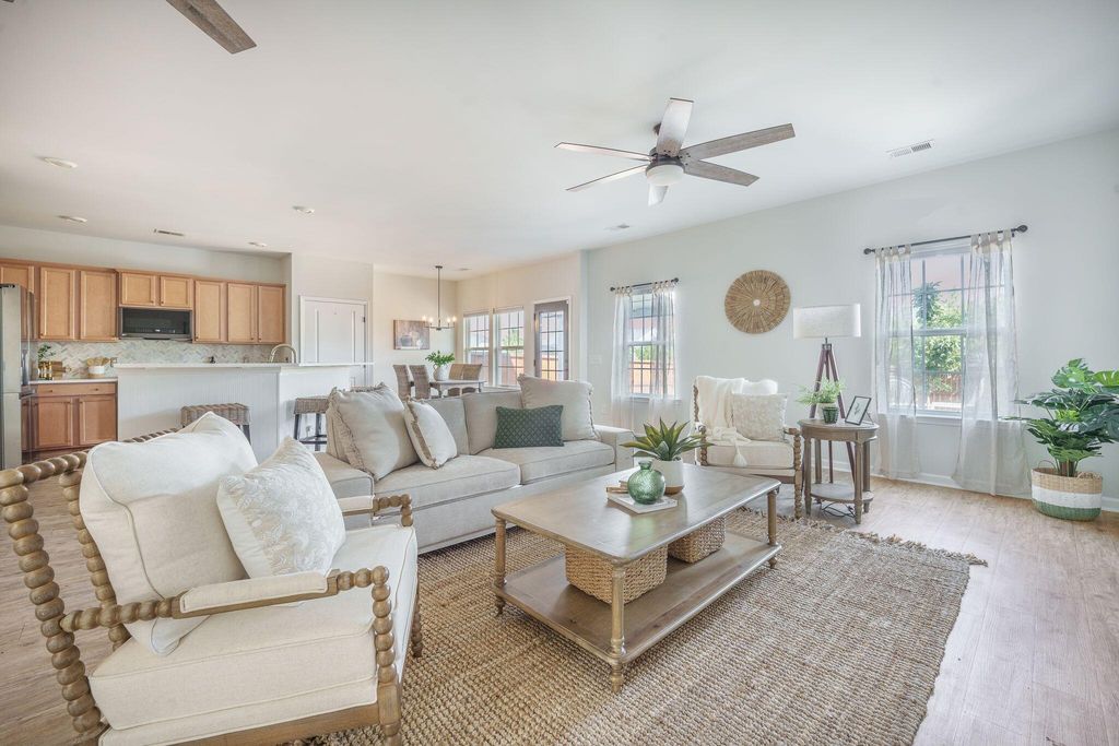 743 Redbud Lane, Summerville, SC 29486