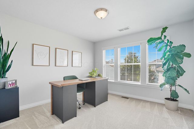 5049 Dinard Way, Columbus, OH 43221