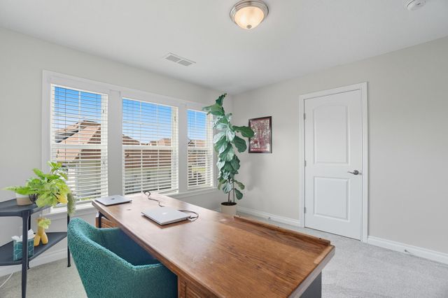 5049 Dinard Way, Columbus, OH 43221