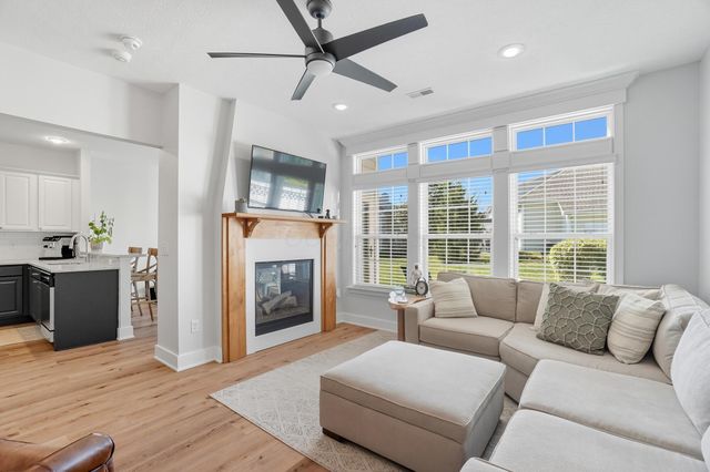 5049 Dinard Way, Columbus, OH 43221