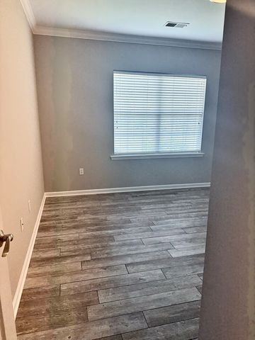 103 Horseshoe Ct, Shelbyville, TN 37160