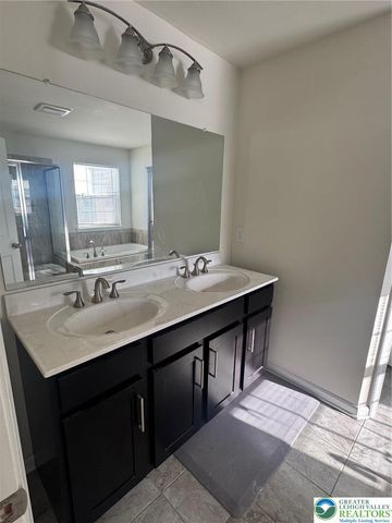 1456 Caspian Street, South Whitehall Twp, PA 18104