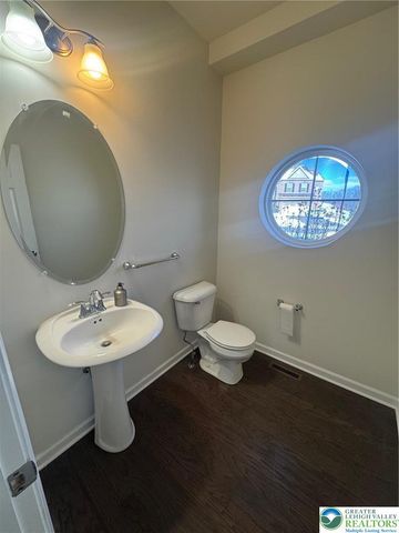 1456 Caspian Street, South Whitehall Twp, PA 18104