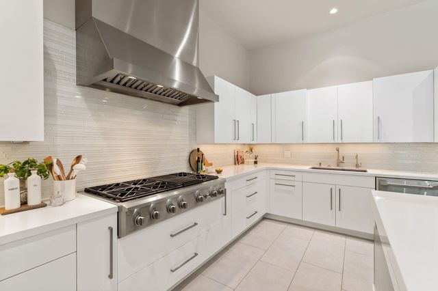 11703 Flintwood Drive, Houston, TX 77024