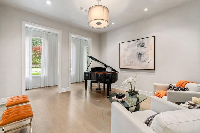 11703 Flintwood Drive, Houston, TX 77024