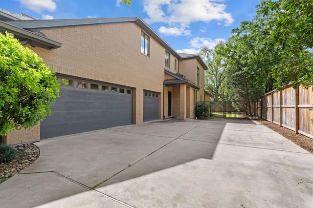 11703 Flintwood Drive, Houston, TX 77024