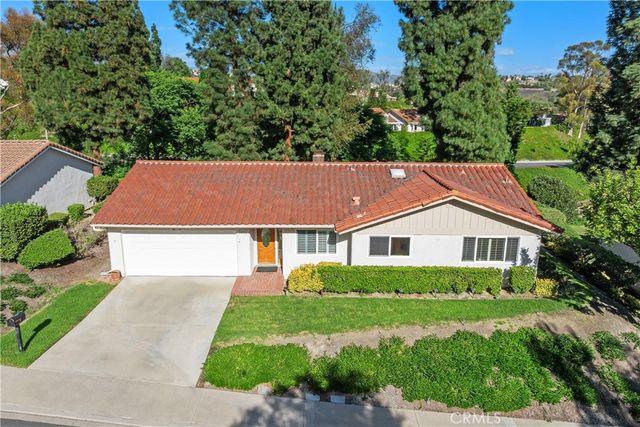 28252 Via Herrera, Mission Viejo, CA 92692