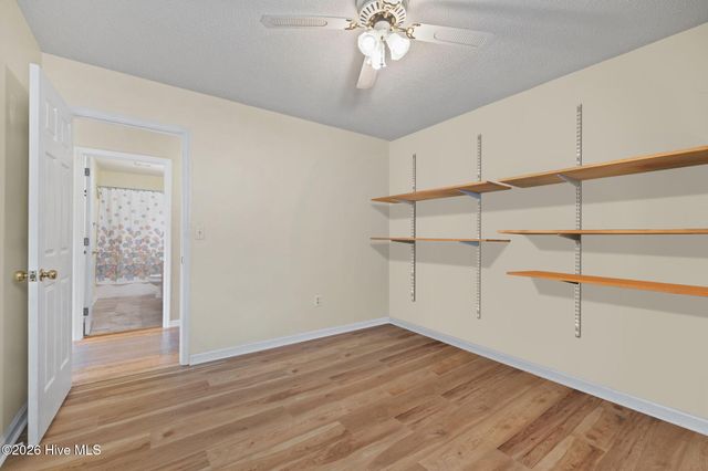 303 Barbour Road 1004, Morehead City, NC 28557