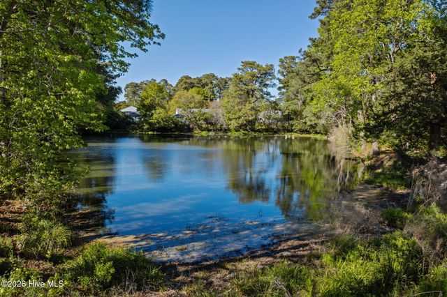 303 Barbour Road 1004, Morehead City, NC 28557