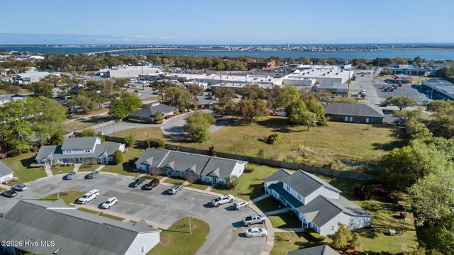 303 Barbour Road 1004, Morehead City, NC 28557