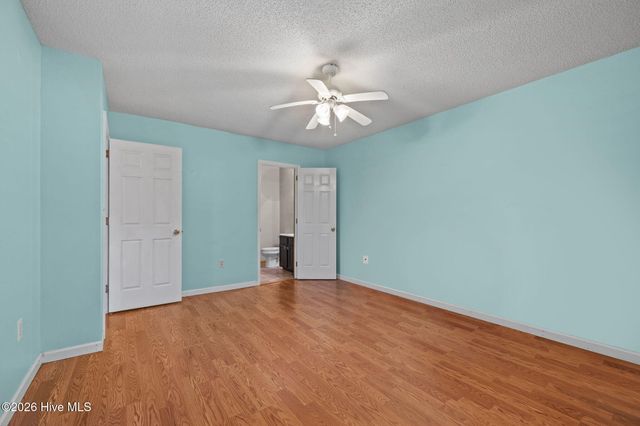 303 Barbour Road 1004, Morehead City, NC 28557