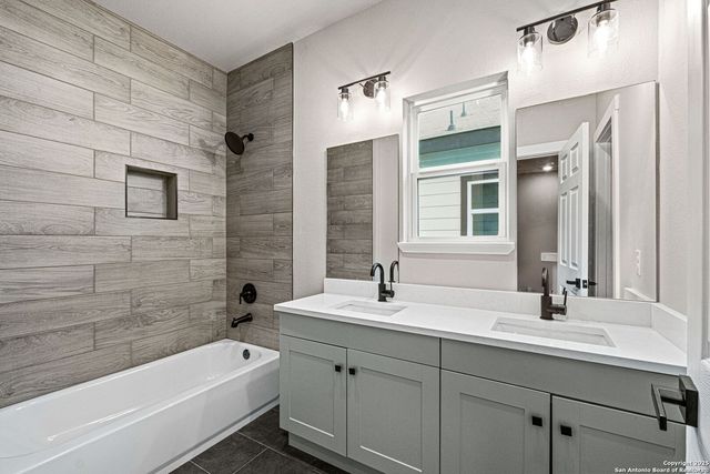 118 Packard St, San Antonio, TX 78211