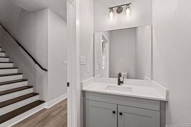 118 Packard St, San Antonio, TX 78211