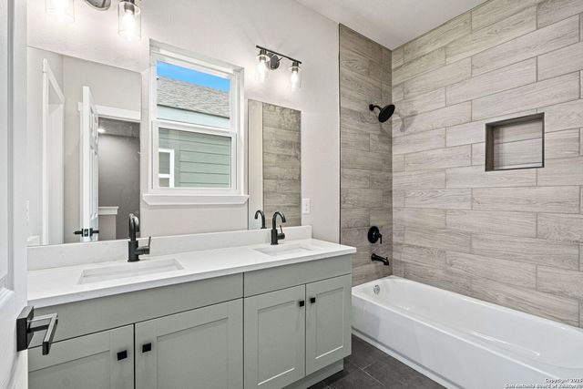 118 Packard St, San Antonio, TX 78211