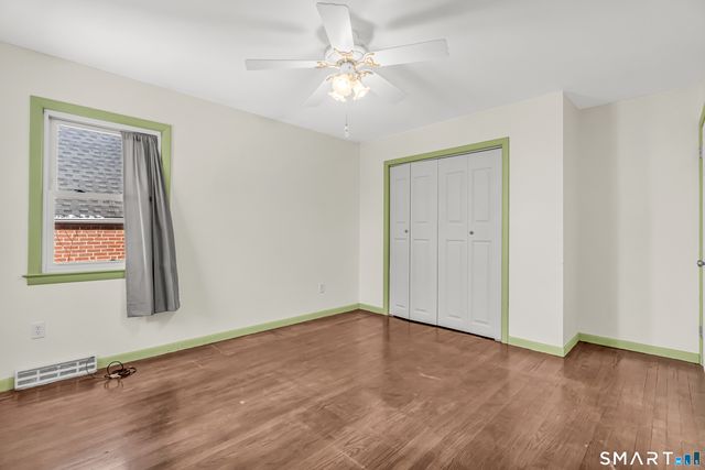 86 Roosevelt Avenue, West Haven, CT 06516