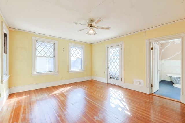 258 Walnut St, New Bedford, MA 02740