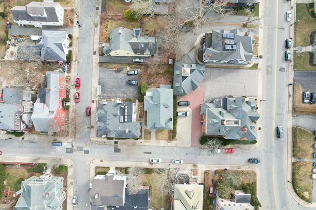 258 Walnut St, New Bedford, MA 02740