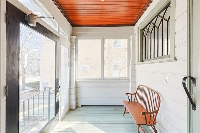 258 Walnut St, New Bedford, MA 02740