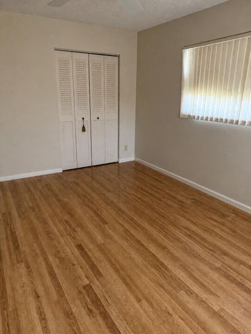 4037 Guildford C, Boca Raton, FL 33434