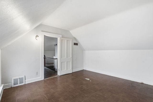 1508 W Lombard Street, Davenport, IA 52804