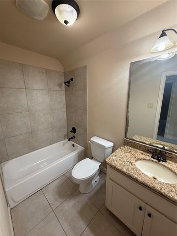 809 S Alamo Road, Rockwall, TX 75087