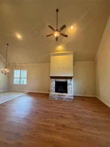 809 S Alamo Road, Rockwall, TX 75087