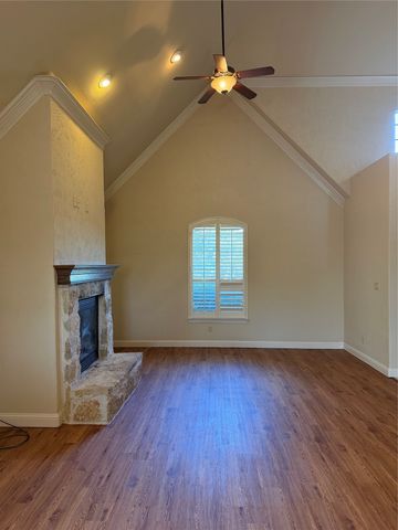 809 S Alamo Road, Rockwall, TX 75087