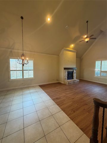 809 S Alamo Road, Rockwall, TX 75087