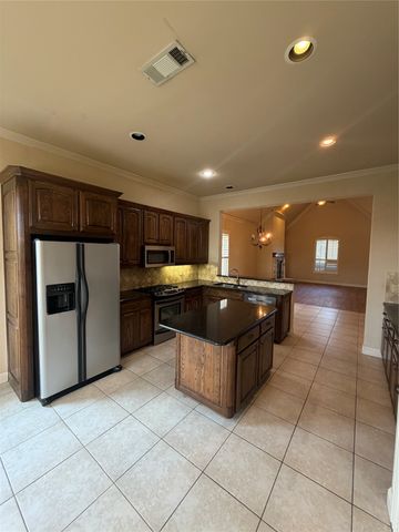 809 S Alamo Road, Rockwall, TX 75087