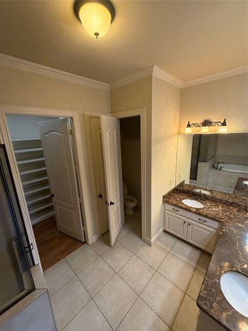 809 S Alamo Road, Rockwall, TX 75087