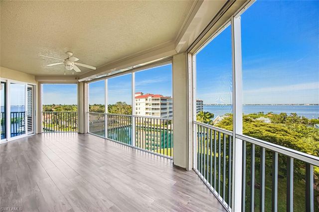 15140 Harbour Isle DR # 502, Fort Myers, FL 33908