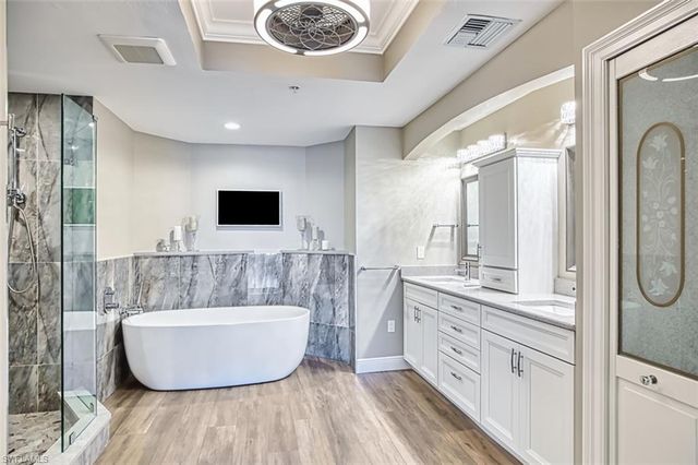 15140 Harbour Isle DR # 502, Fort Myers, FL 33908