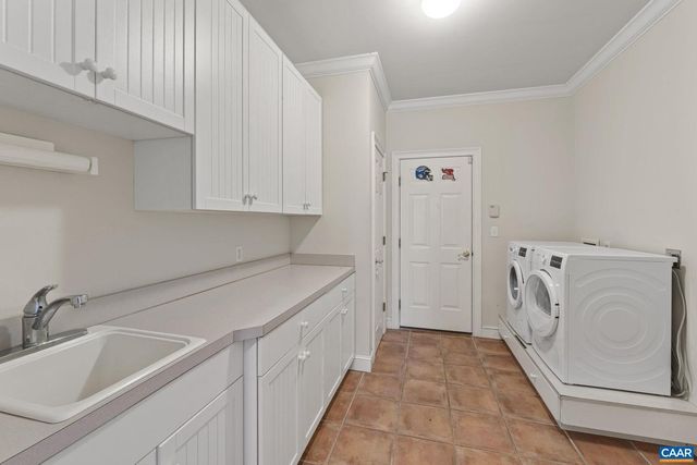 4190 LUXOR TERRACE DR, Charlottesville, VA 22901