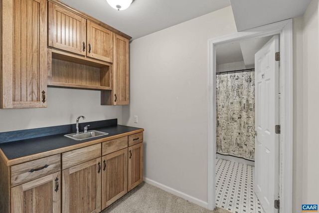 4190 LUXOR TERRACE DR, Charlottesville, VA 22901