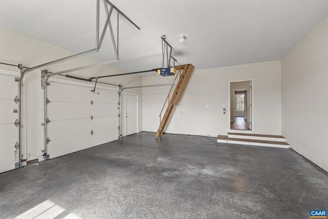 4190 LUXOR TERRACE DR, Charlottesville, VA 22901