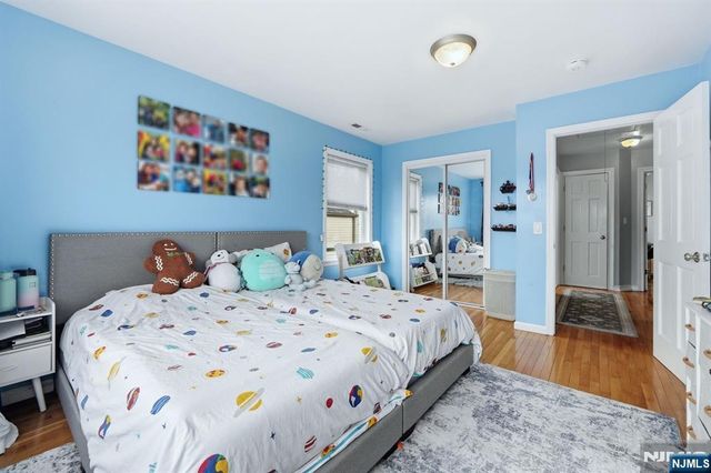 39 Voorhees Street, Teaneck, NJ 07666