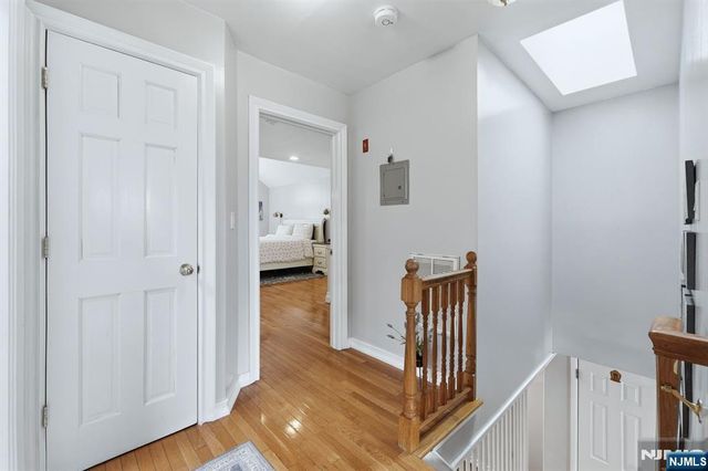 39 Voorhees Street, Teaneck, NJ 07666