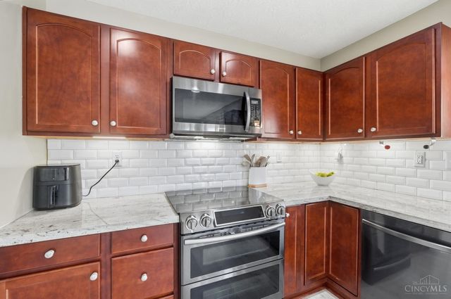 7719 Sycamore Woods Lane, Hamilton, OH 45011