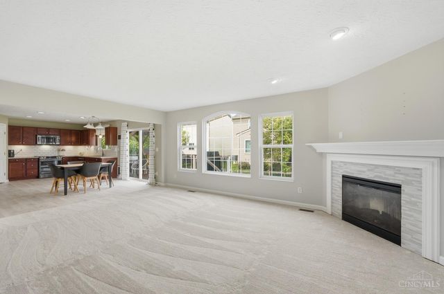 7719 Sycamore Woods Lane, Hamilton, OH 45011