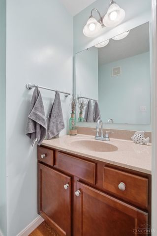7719 Sycamore Woods Lane, Hamilton, OH 45011