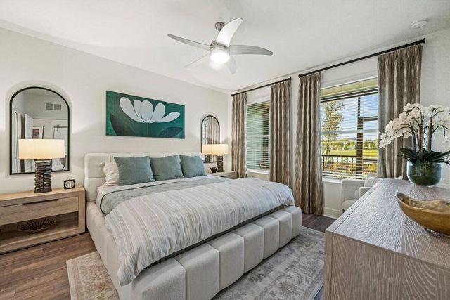 6000 PARADISO GRANDE BOULEVARD B2, Orlando, FL 32821